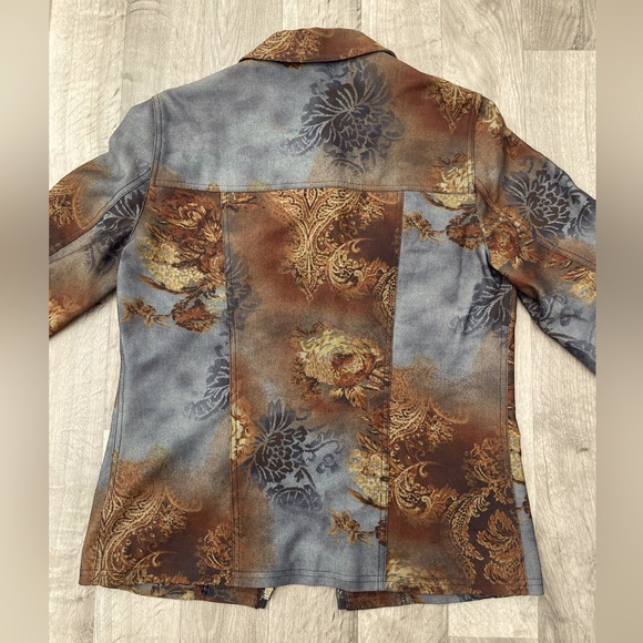 Bonita ladies small Jean Jacket - Picture 3 of 3